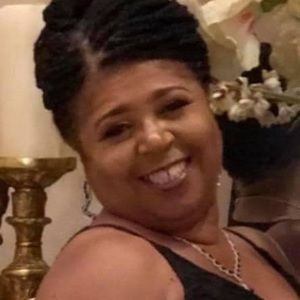 Meet your Posher, Debra